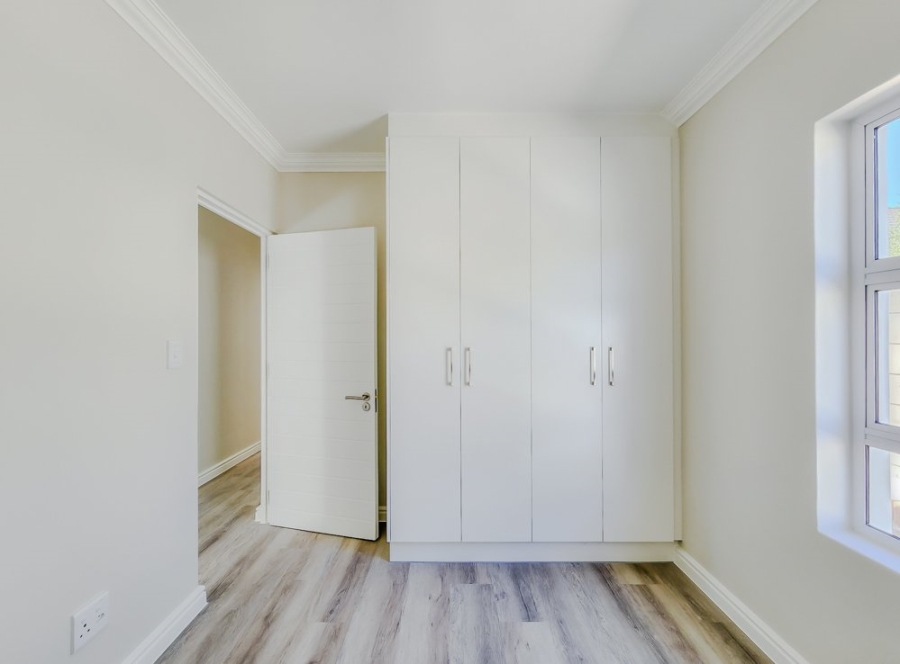 To Let 3 Bedroom Property for Rent in Pinehurst Western Cape